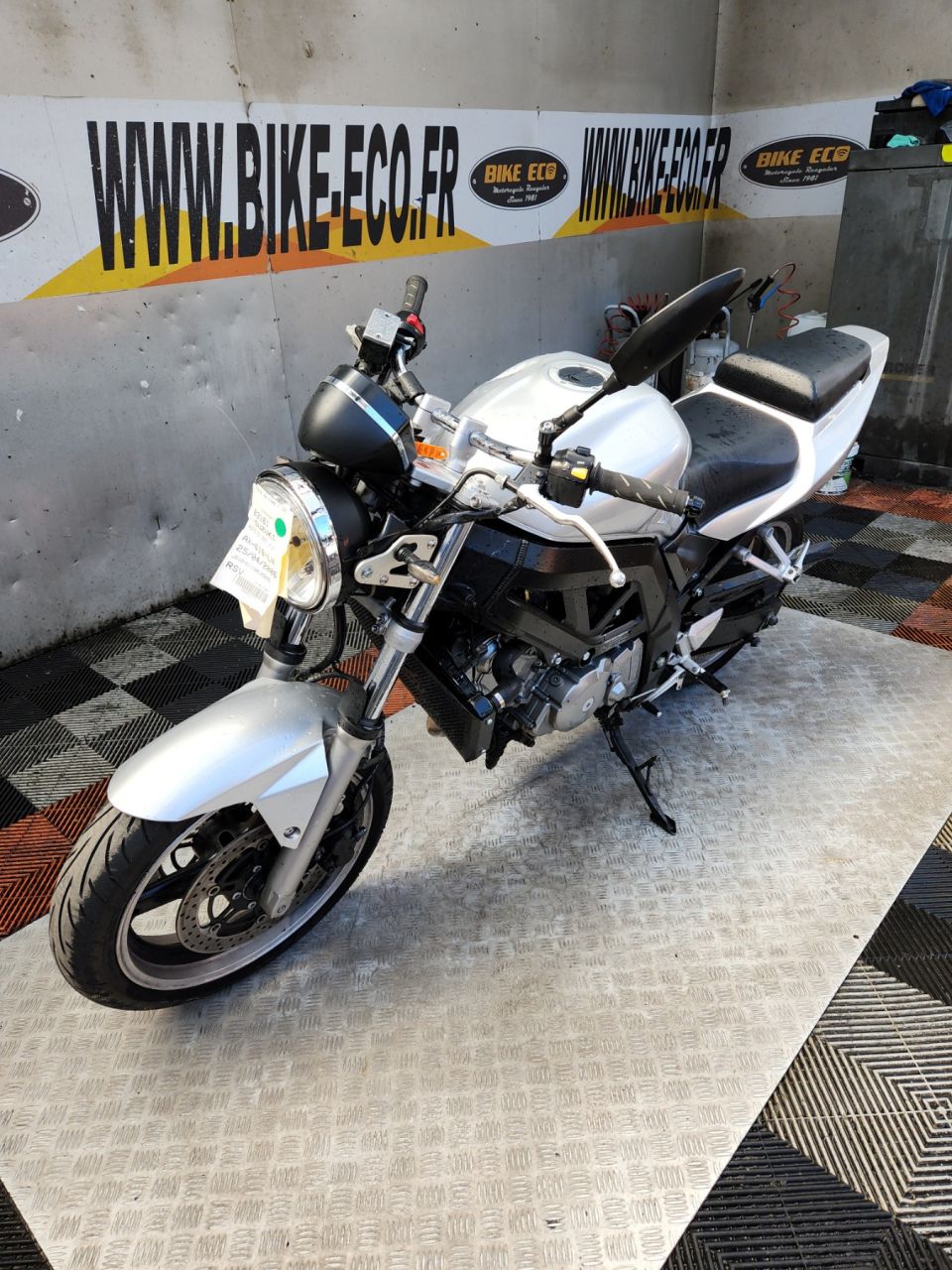 SUZUKI SV 650 4