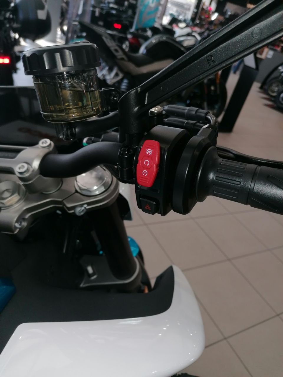 CF MOTO cf moto 450 nf 4