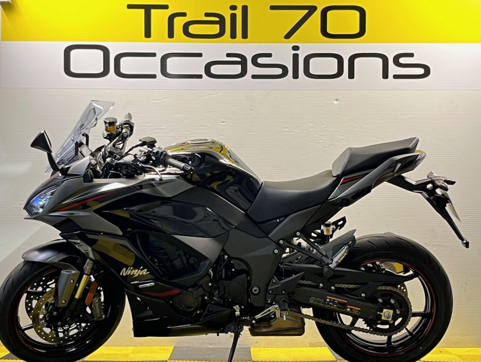 KAWASAKI NINJA 1100 SX SE 4