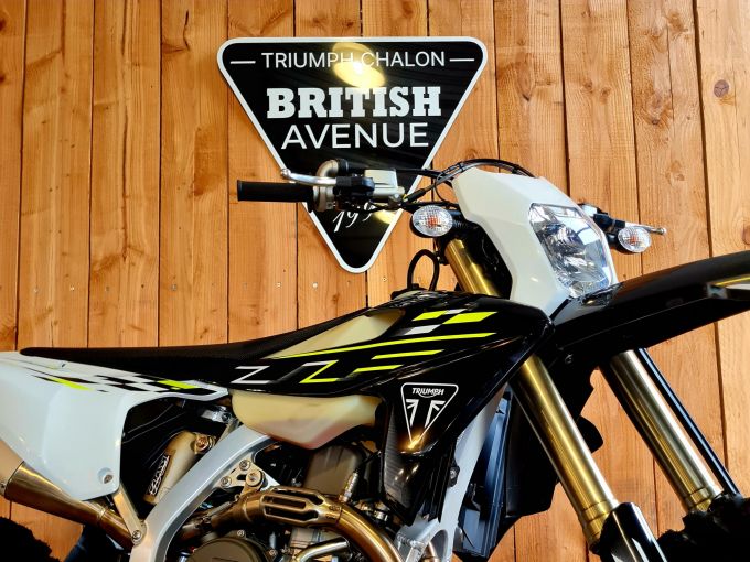 TRIUMPH TF 450-RC 4