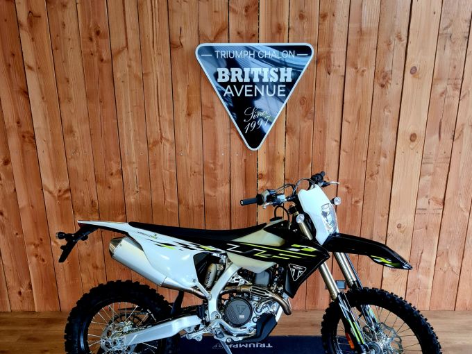 TRIUMPH TF 450-RC 4
