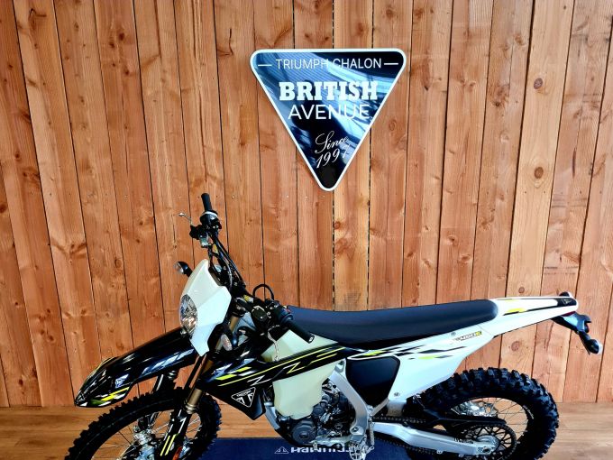 TRIUMPH TF 450-RC 4