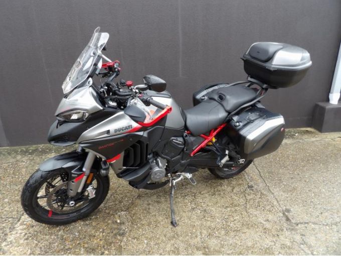 DUCATI MULTISTRADA V4 S 4