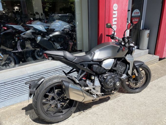 HONDA CB1000R 4