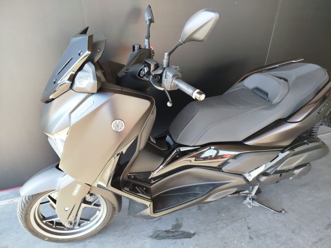 YAMAHA XMAX 125 TECH MAX 4