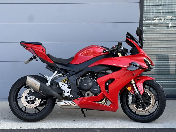 QJ MOTOR SRK 800 RR 4