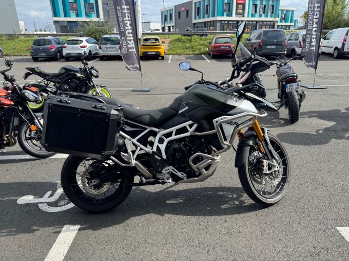 TRIUMPH TIGER 900 RALLY PRO 4