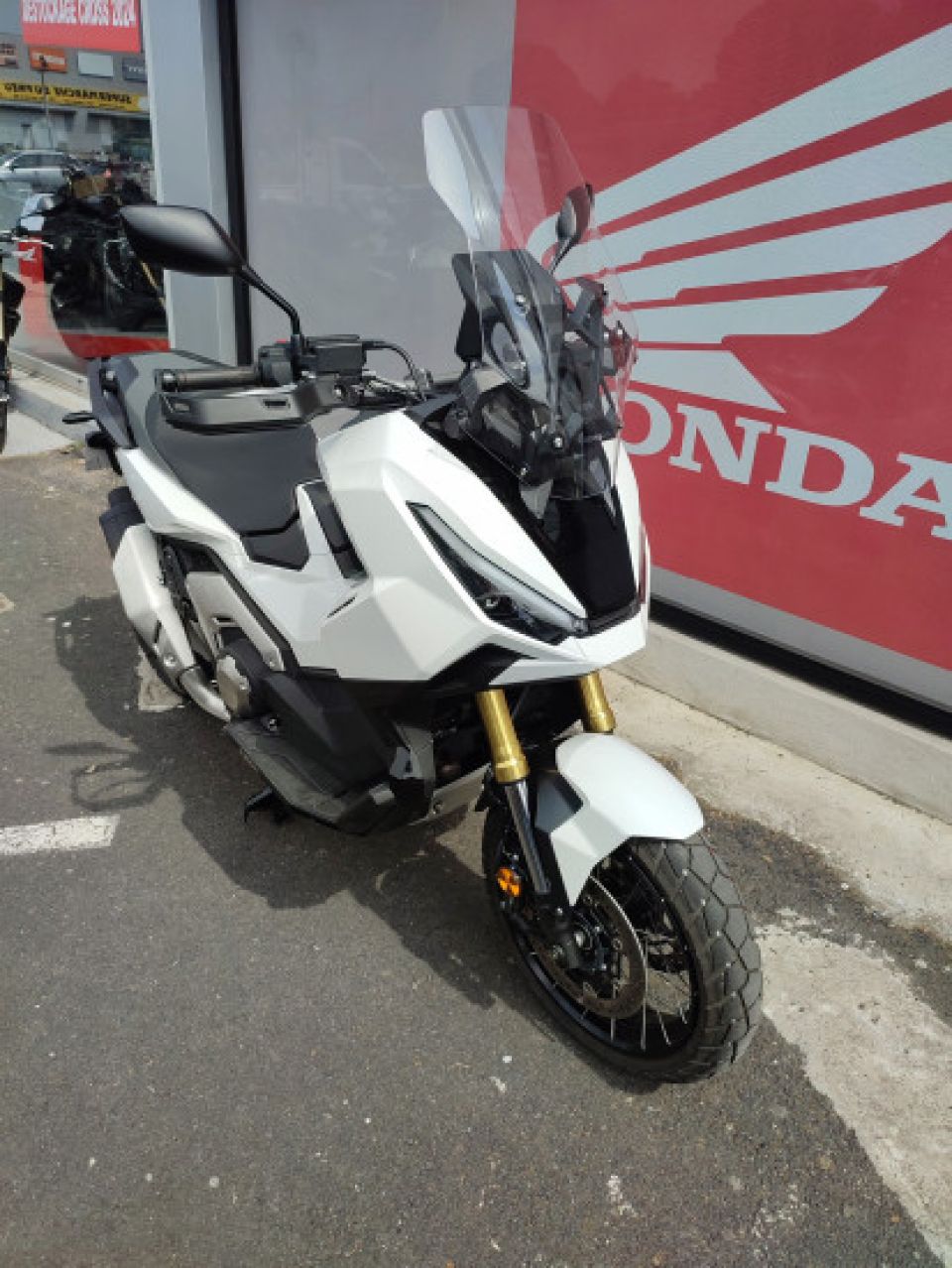 HONDA ADV750 4