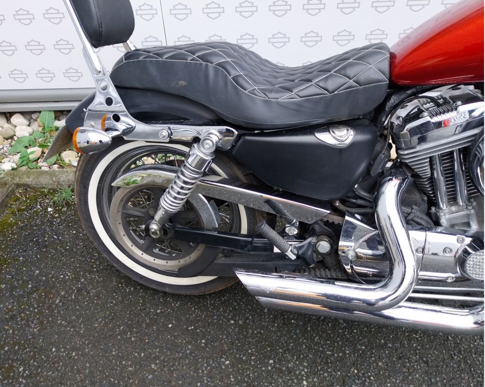 HARLEY-DAVIDSON SPORTSTER SEVENTY-TWO 1200 4