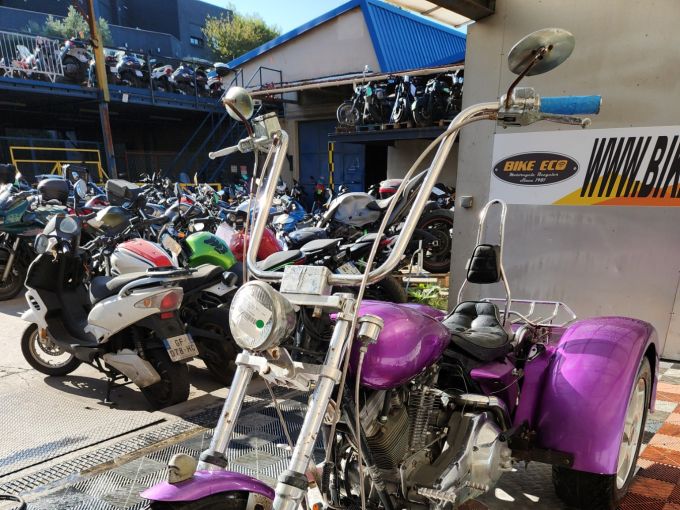 HARLEY-DAVIDSON TRIKE 1340 4