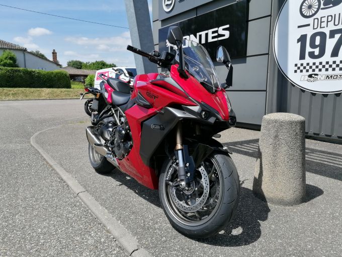 SUZUKI GSX-S 1000 GT 4