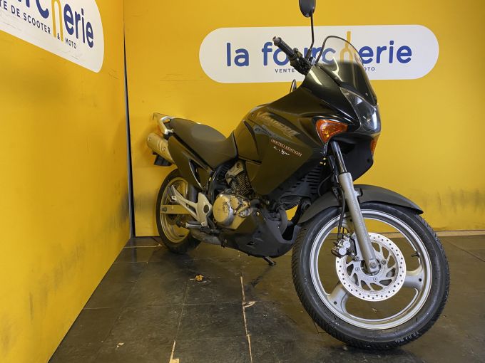 HONDA VARADERO 125 4