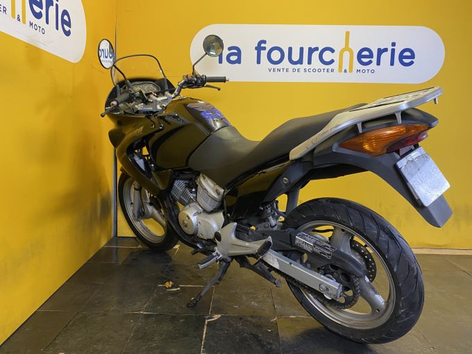 HONDA VARADERO 125 4