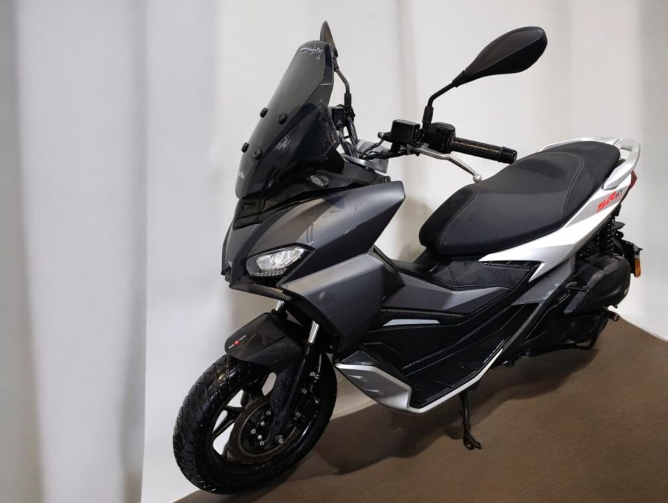 APRILIA SR 125 GT 4