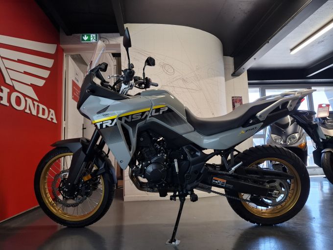 HONDA XL750 TRANSALP 4