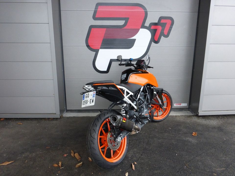 KTM 125 DUKE 2023 4