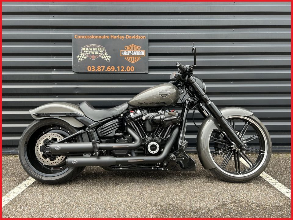 HARLEY-DAVIDSON SOFTAIL BREAKOUT 1868 4