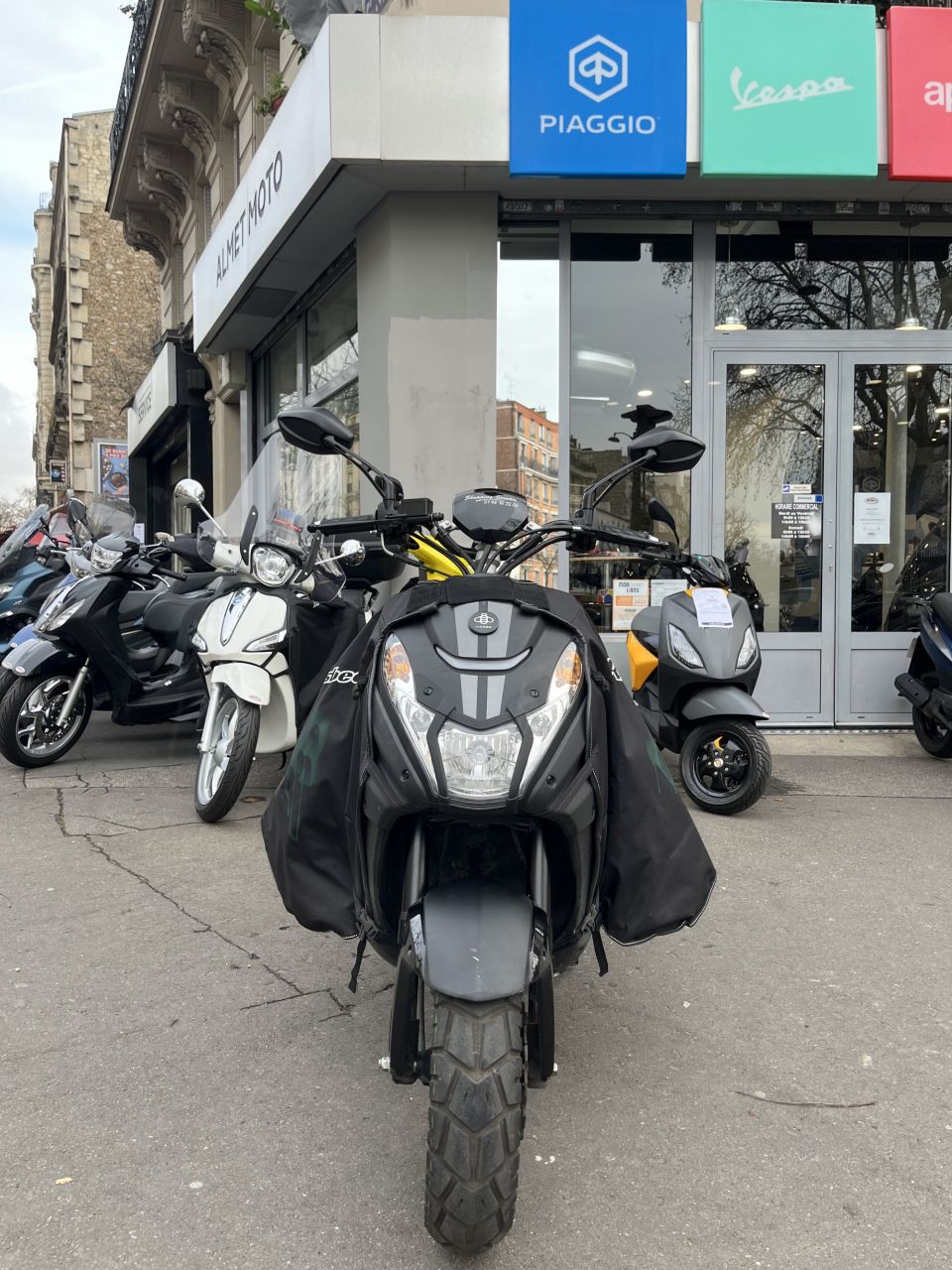 PEUGEOT KISBEE S NAKED 4