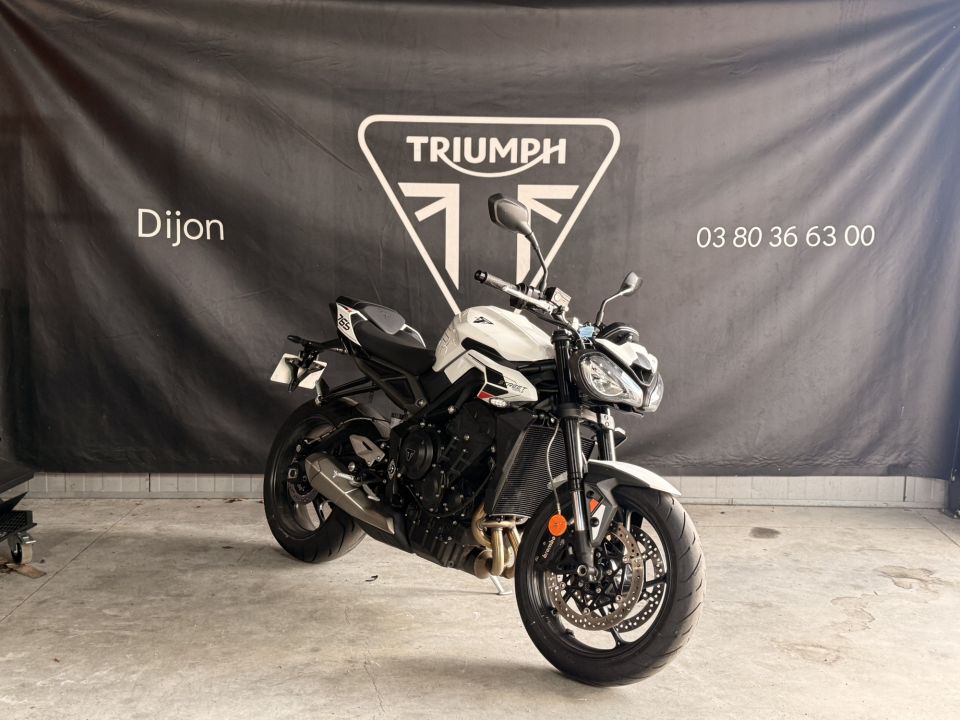 TRIUMPH STREET TRIPLE 765 R 4