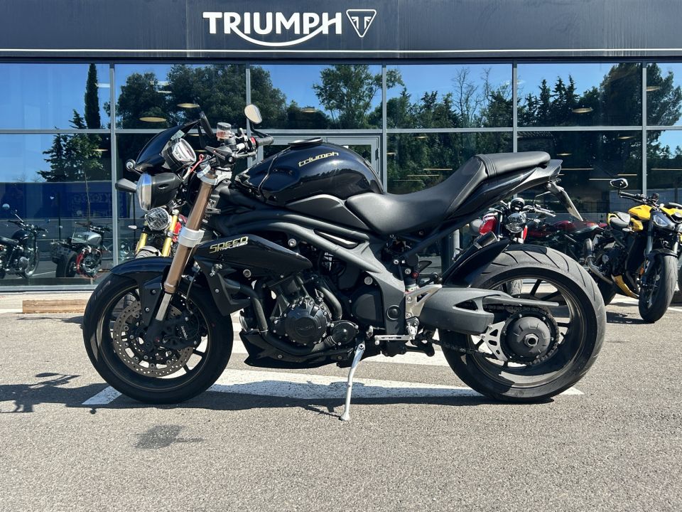 TRIUMPH SPEED TRIPLE 1050 4