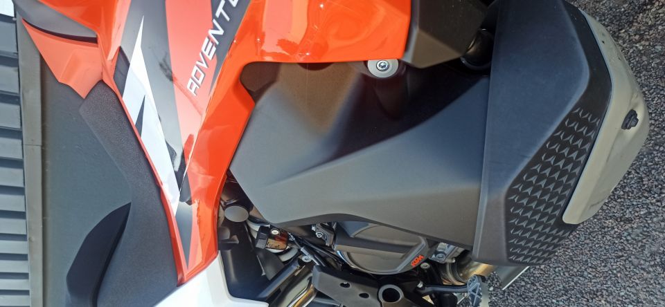 KTM 890 ADVENTURE 4