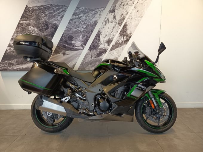 KAWASAKI NINJA 1000 SX TOURER 4