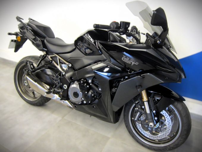 SUZUKI GSX-S 1000 GT 4