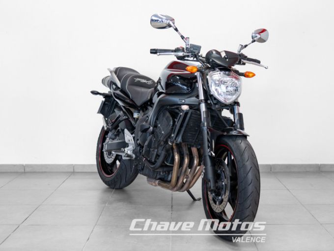 YAMAHA FZ6 FAZER S2 600 4