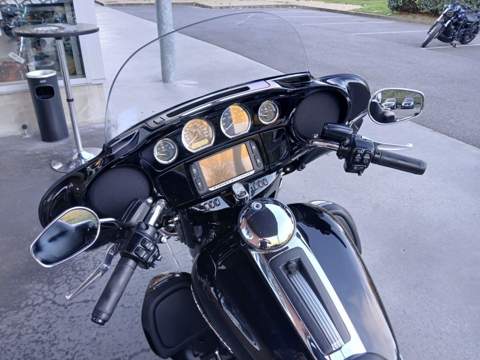 HARLEY-DAVIDSON TOURING ELECTRA GLIDE 1745 ULTRA LIMITED 4