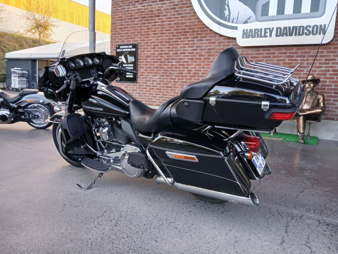 HARLEY-DAVIDSON TOURING ELECTRA GLIDE 1745 ULTRA LIMITED 4