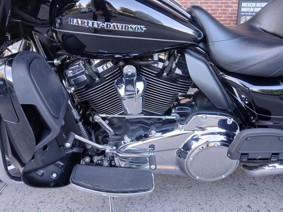 HARLEY-DAVIDSON TOURING ELECTRA GLIDE 1745 ULTRA LIMITED 4