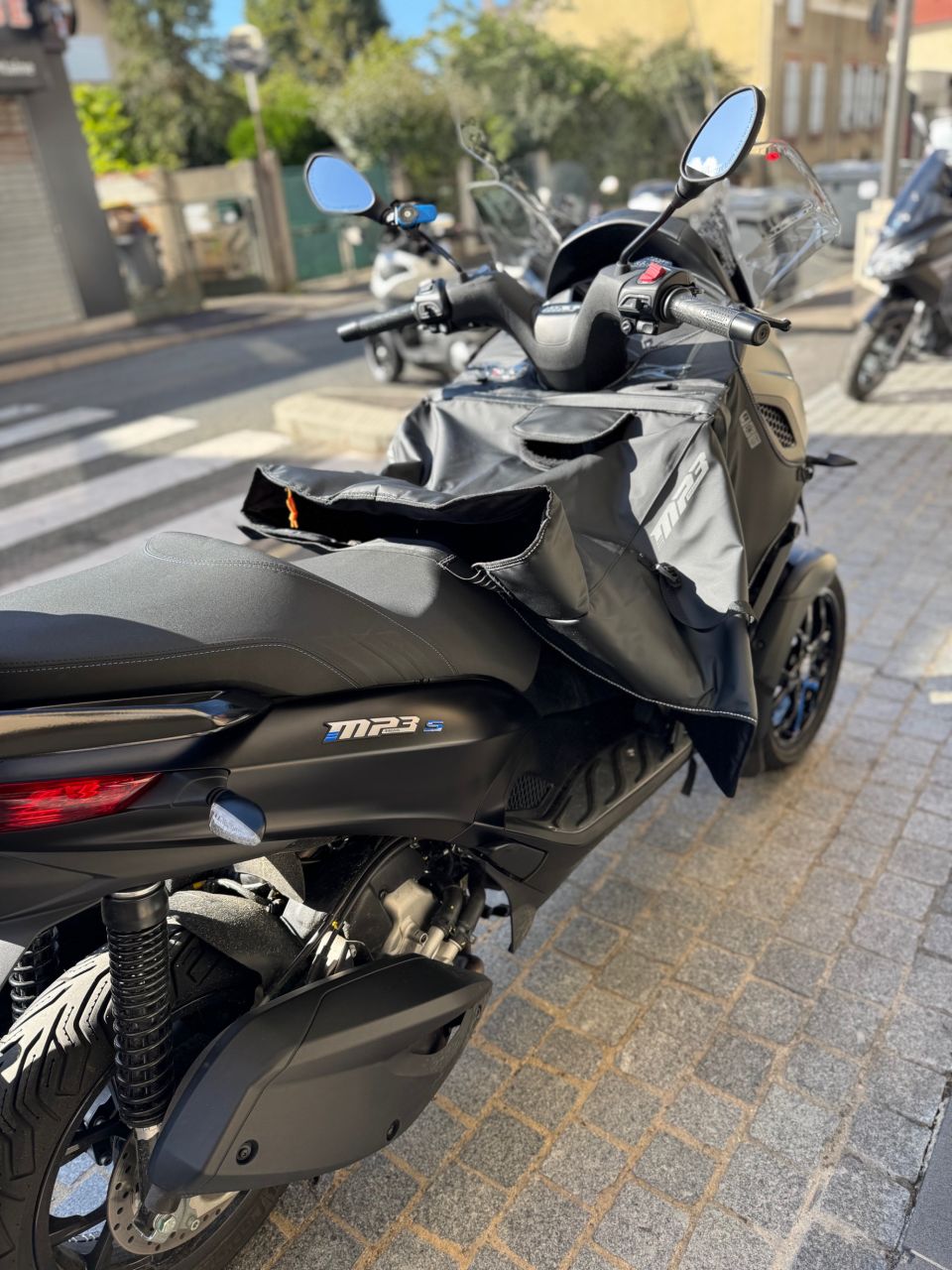 PIAGGIO MP3 310 HPE SPORT 4