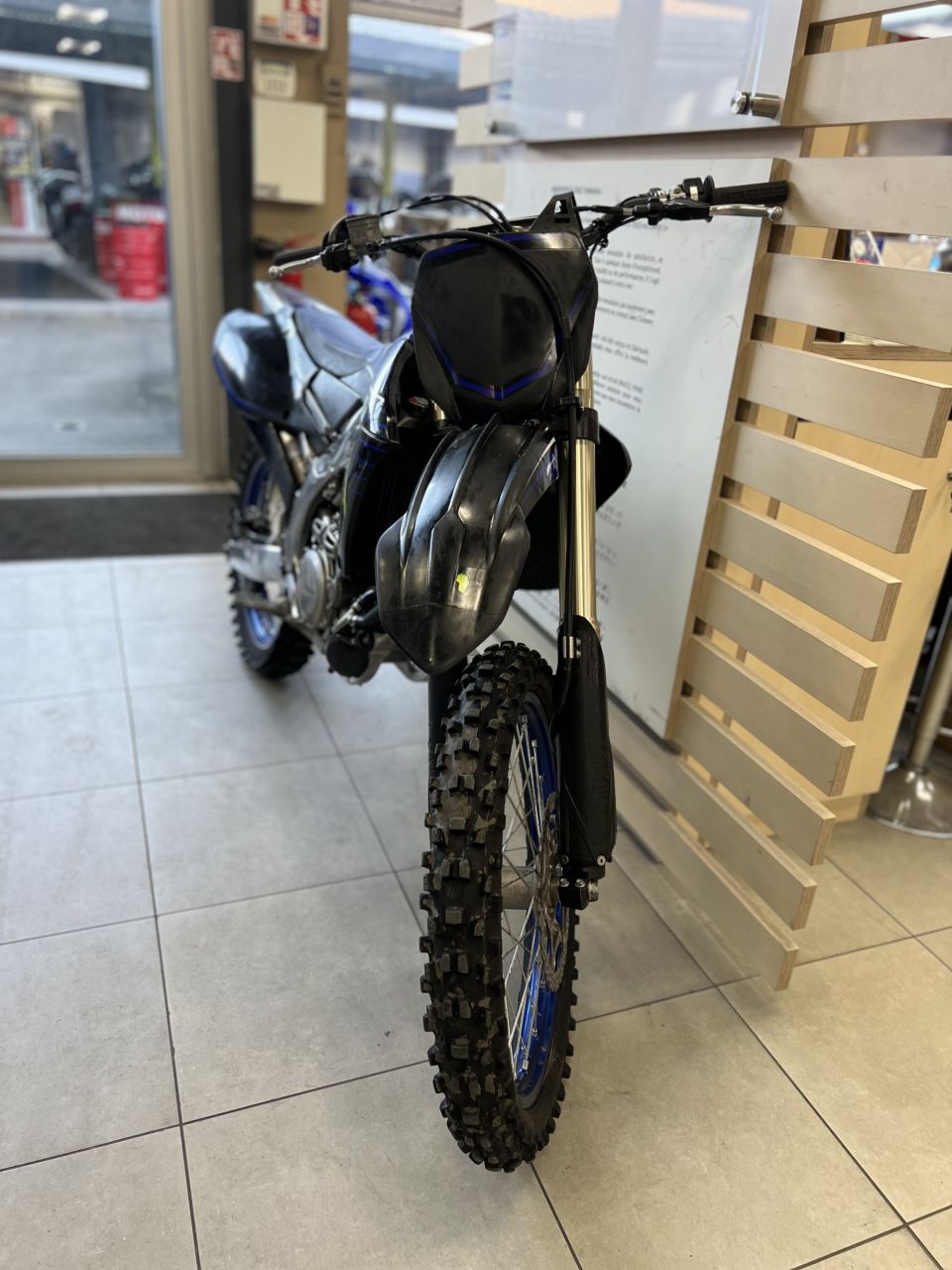 YAMAHA YZ250F MONSTER ENERGY 4