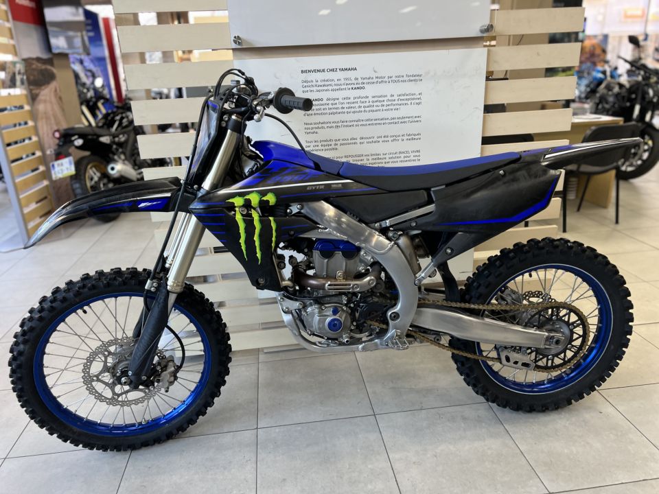 YAMAHA YZ250F MONSTER ENERGY 4