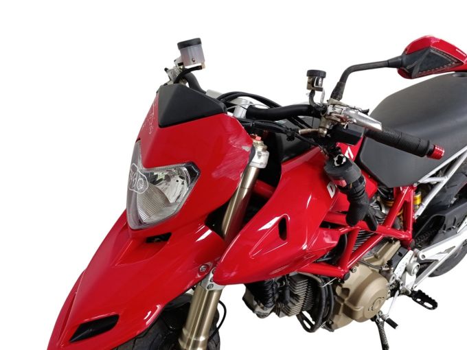 DUCATI HYPERMOTARD 4
