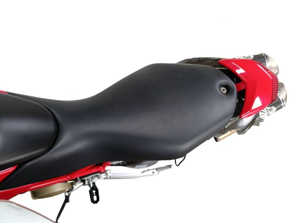 DUCATI HYPERMOTARD 4