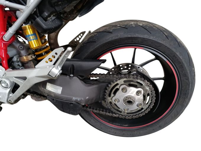 DUCATI HYPERMOTARD 4