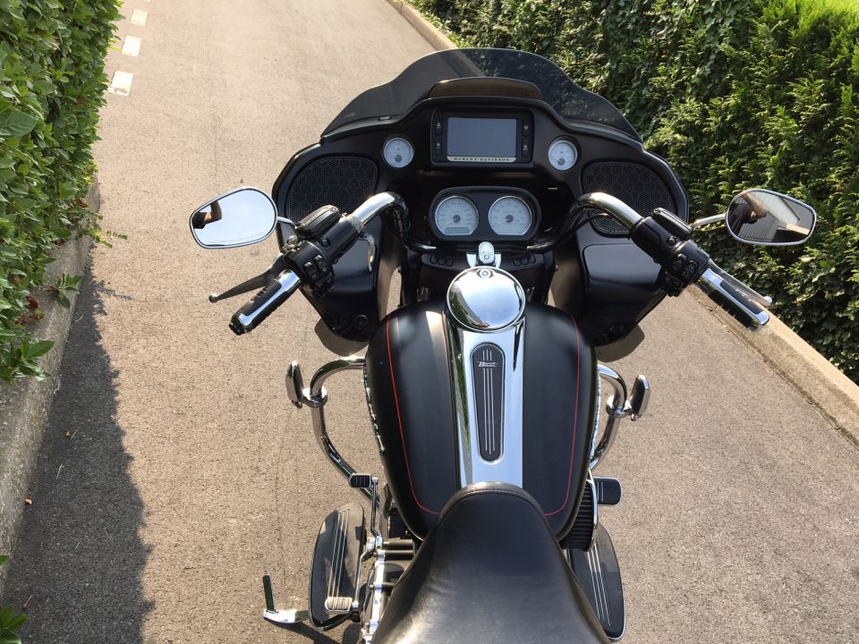 HARLEY-DAVIDSON TOURING ROAD GLIDE 1690 SPECIAL 4