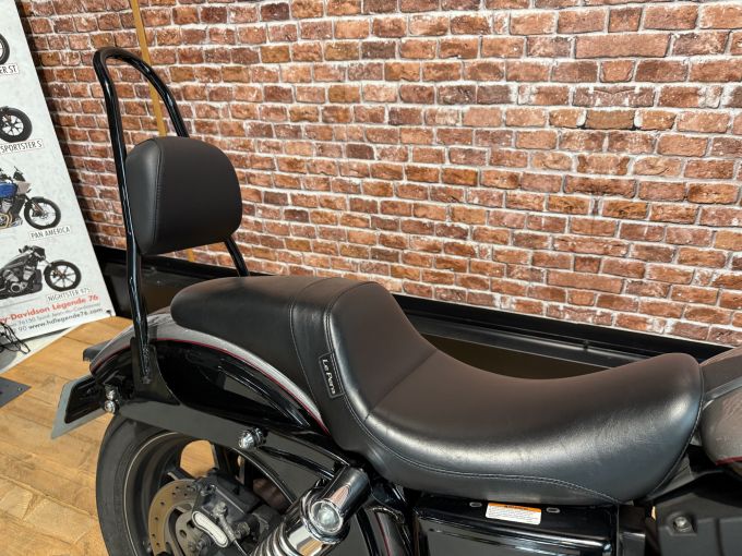 HARLEY-DAVIDSON DYNA STREET BOB 1690 4
