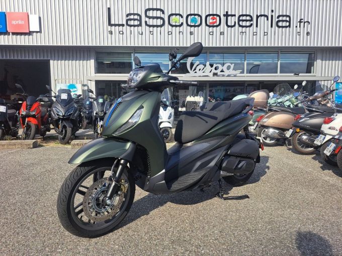 PIAGGIO BEVERLY 310 4