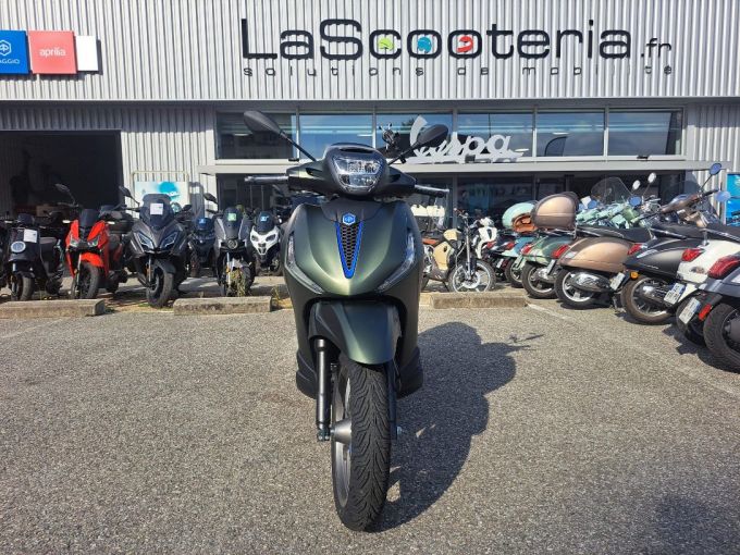 PIAGGIO BEVERLY 310 4