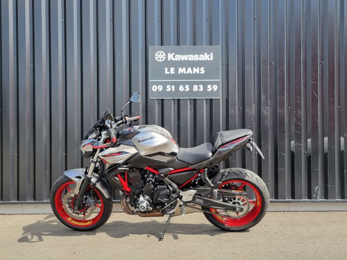 KAWASAKI Z 650 (47.5CV) 4