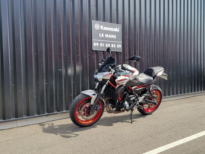 KAWASAKI Z 650 (47.5CV) 4
