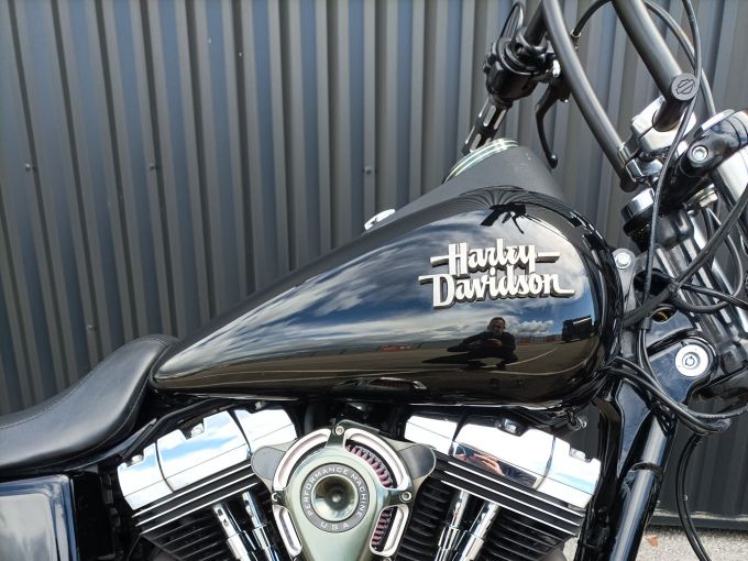 HARLEY-DAVIDSON DYNA STREET BOB 1690 4