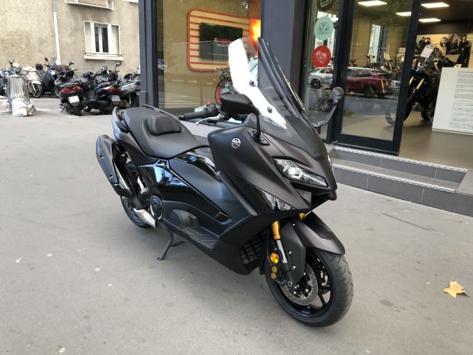 YAMAHA XP T-MAX 560 TECH MAX 4
