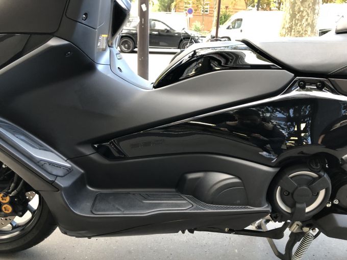 YAMAHA XP T-MAX 560 TECH MAX 4