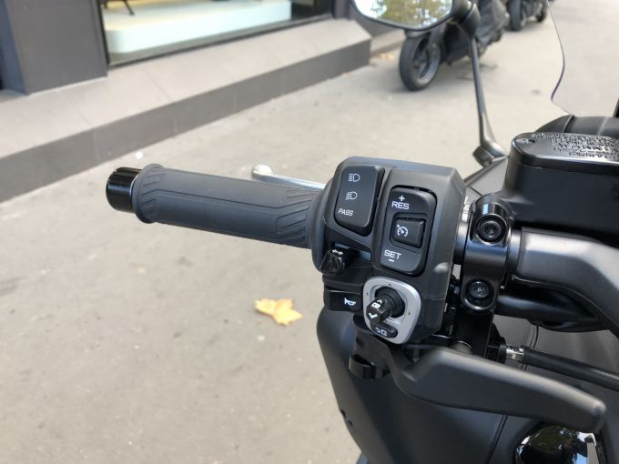 YAMAHA XP T-MAX 560 TECH MAX 4