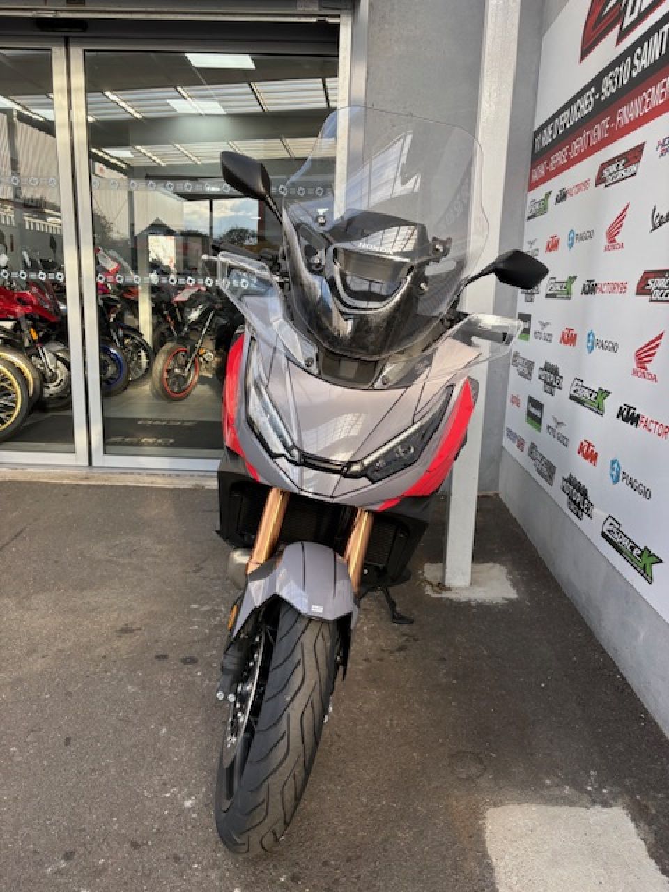 HONDA NT 1100 DCT 4
