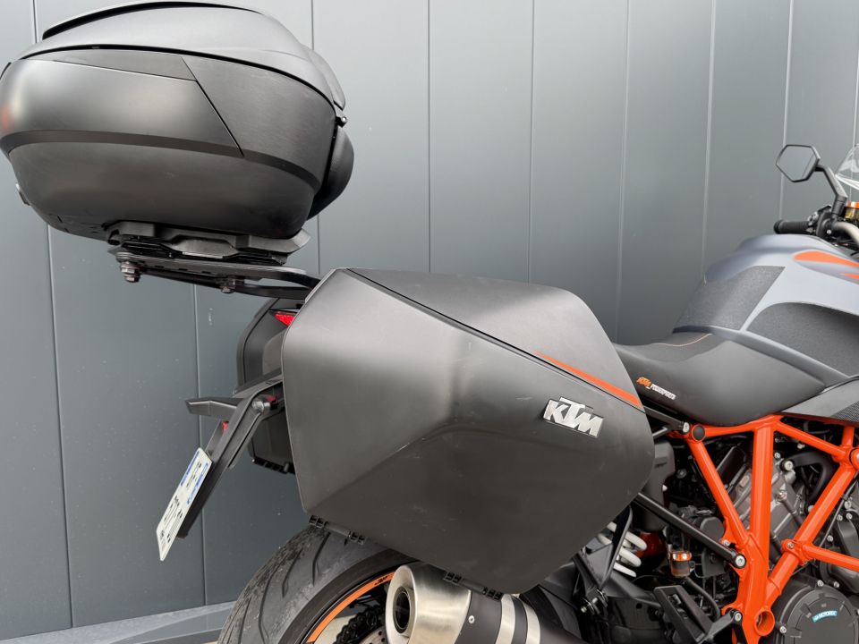 KTM KTM 1290 SUPER DUKE GT 2022 4