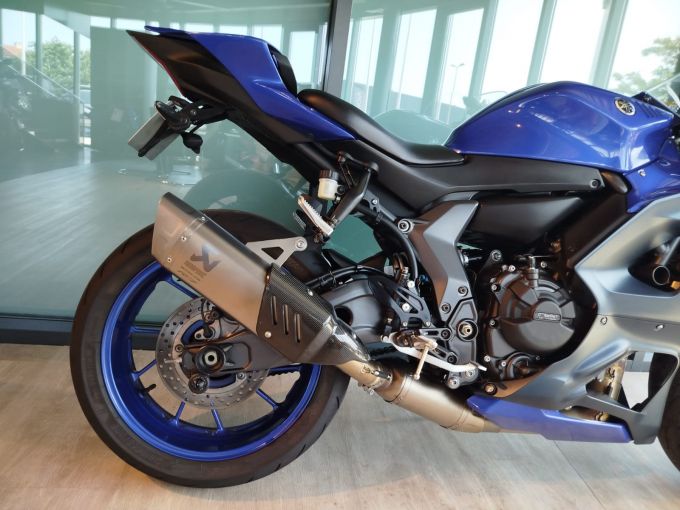 YAMAHA R7 35KW 4